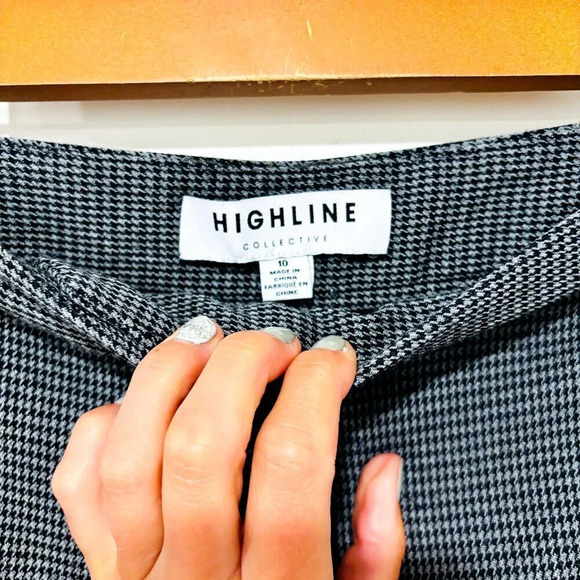 HIGHLINE COLLECTIVE Plaid Black & White Pants w/ Red Stripe | Size 10 * - Picture 4 of 9